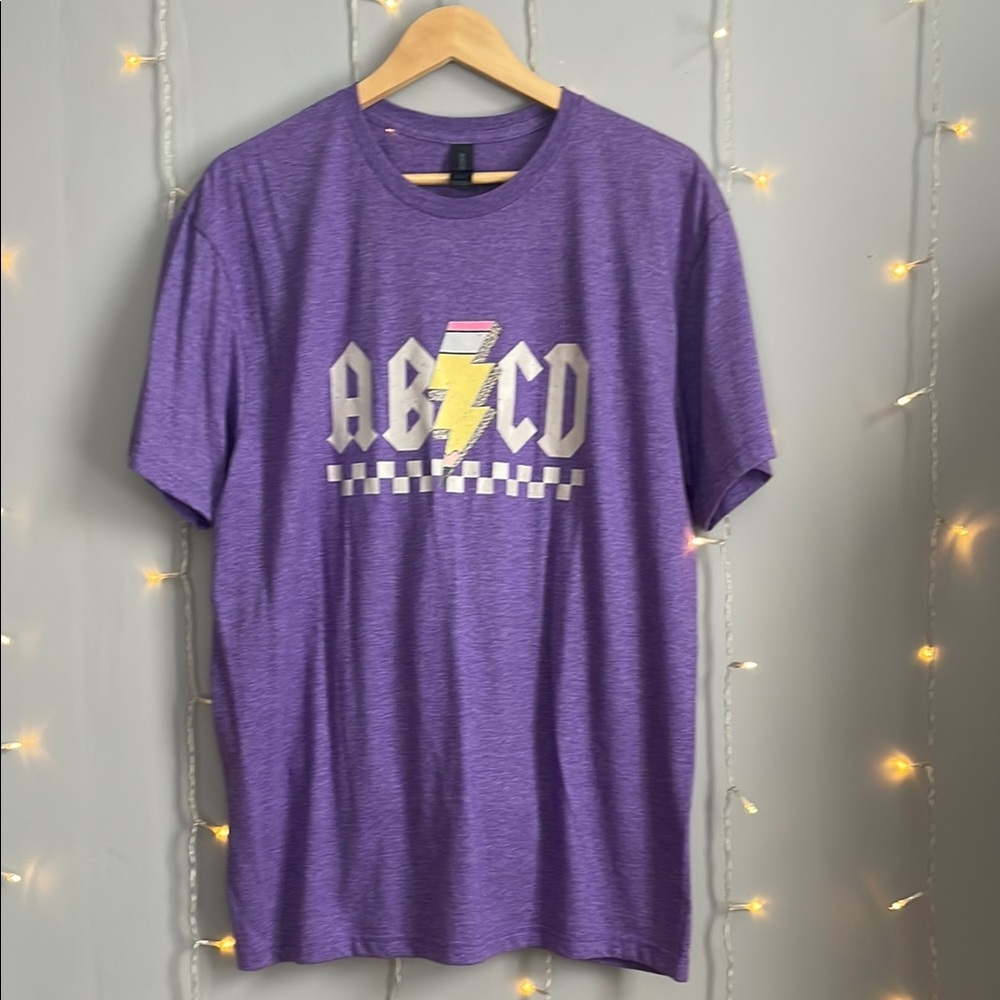 Women’s Teacher Tee Large